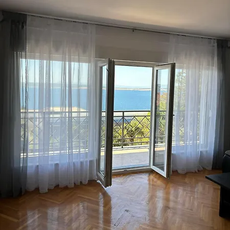 Apartment Helen Crikvenica