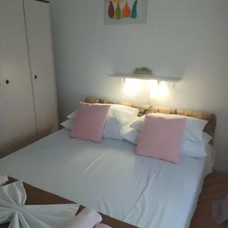 Apartment Helen